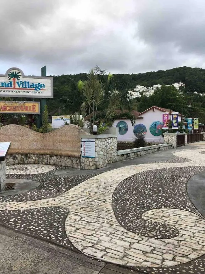 Immaculate 1-Bed Villa In Ocho Rios